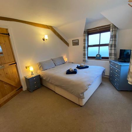 Beautiful Secluded Farmhouse With Hot Tub Villa Barmouth Eksteriør bilde