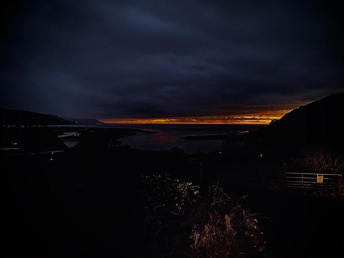 Beautiful Secluded Farmhouse With Hot Tub Villa Barmouth Eksteriør bilde