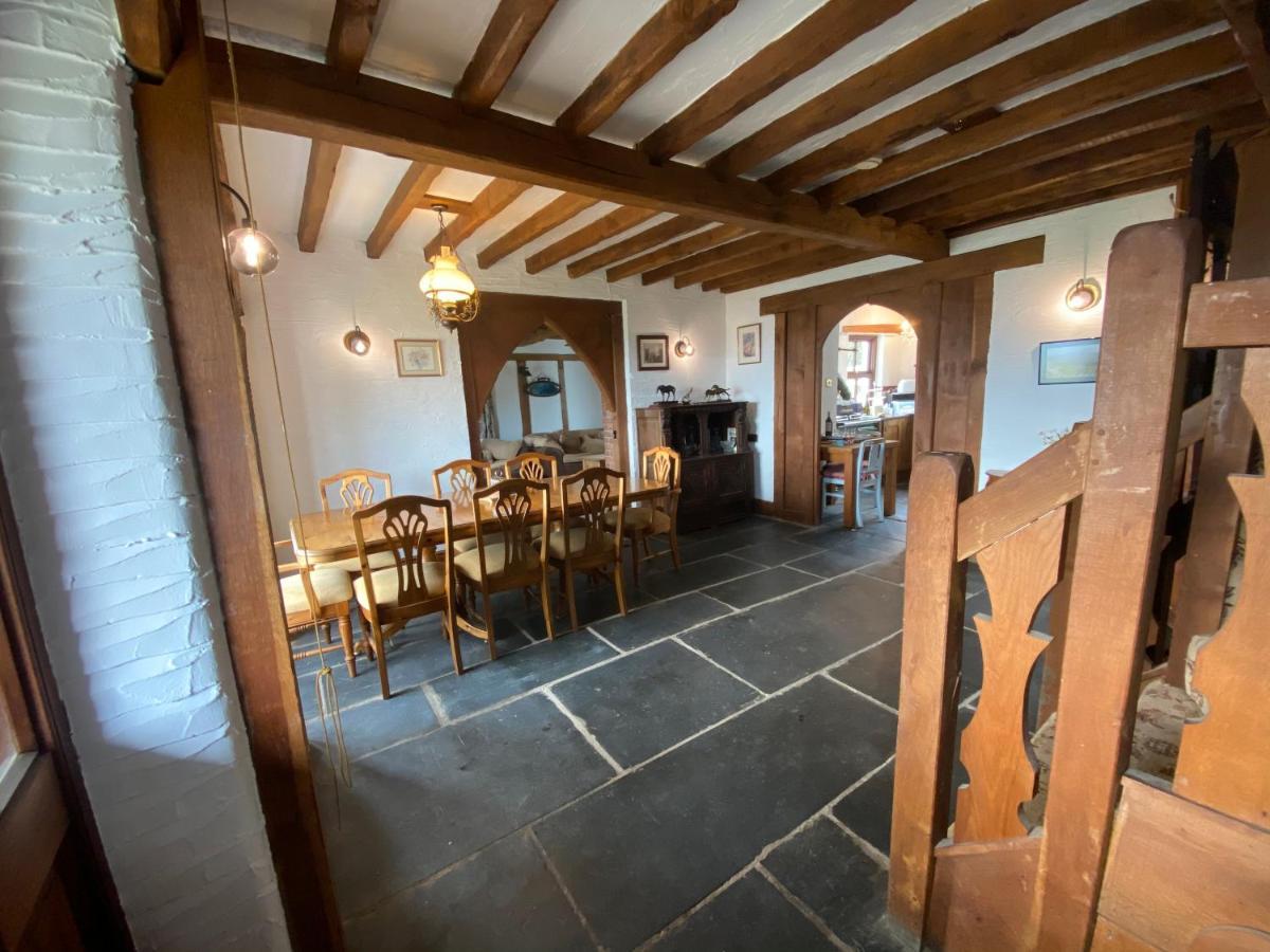 Beautiful Secluded Farmhouse With Hot Tub Villa Barmouth Eksteriør bilde